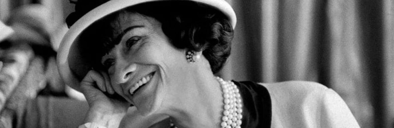 La donna che legge:L l'imperdibile mostra deducata a Coco Chanel a Venezia