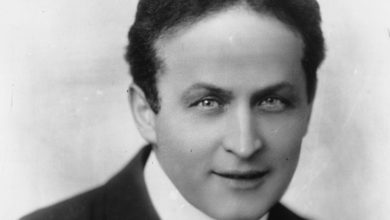 90 anni fa moriva Houdini, maestro d'illusionismo