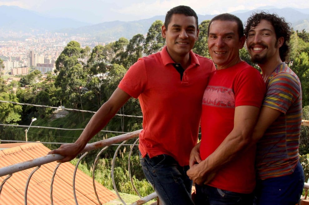 Colombia: è ufficiale il matrimonio tra tre uomini