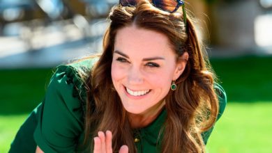 Kate Middleton: sexy con il look da marinaretta [FOTO]