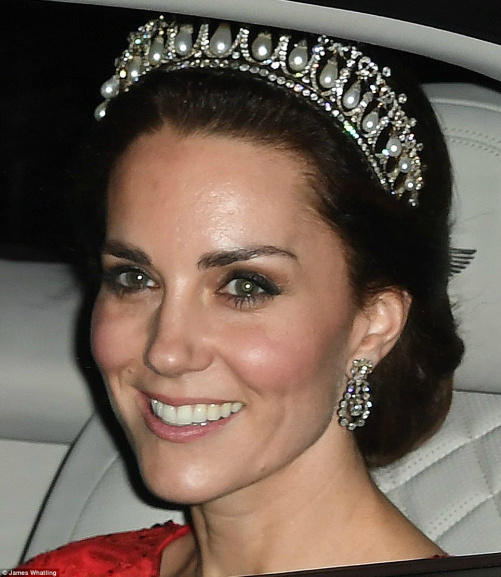 Kate Middleton indossa la tiara preferita di Lady Diana [FOTO]