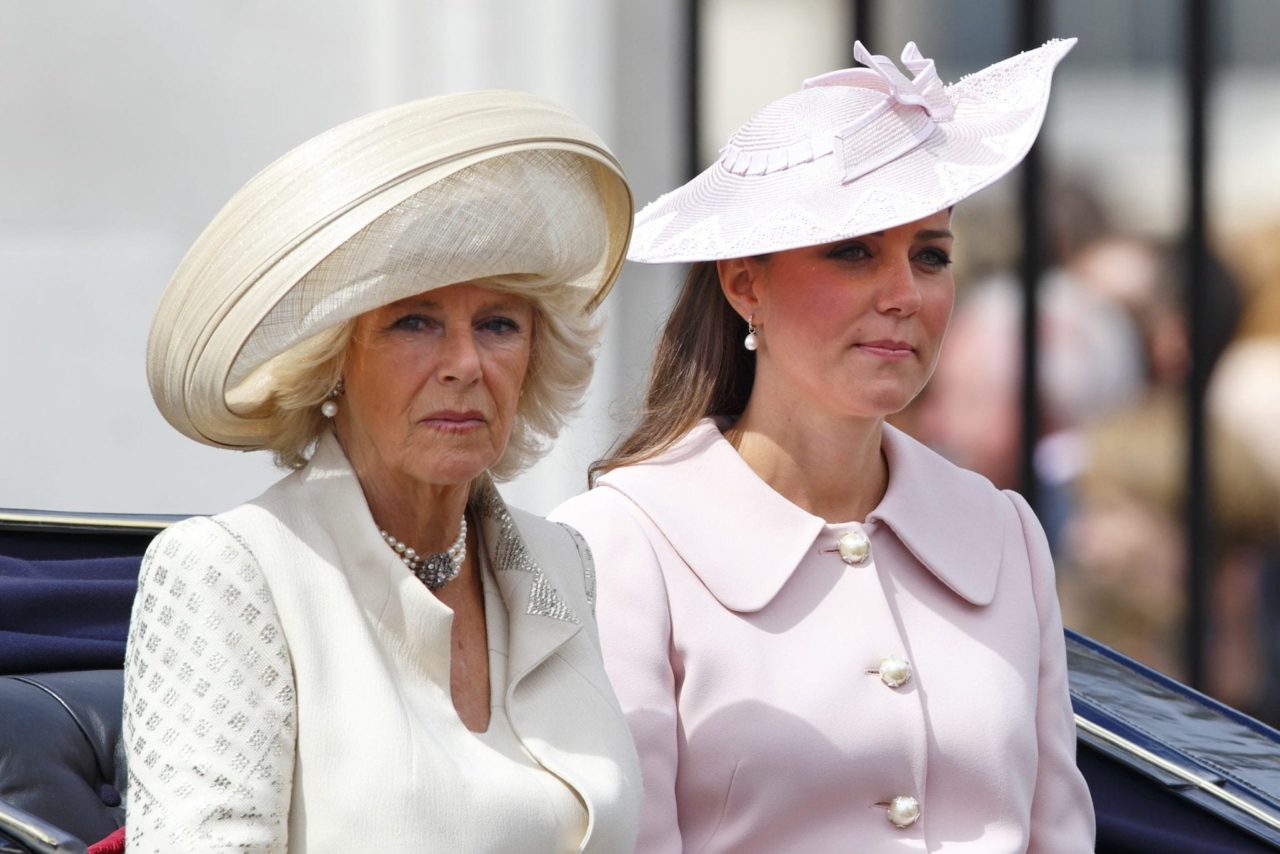 Guerra a Corte, Kate Middleton contro Camilla Parker Bowles per diventare Regina?