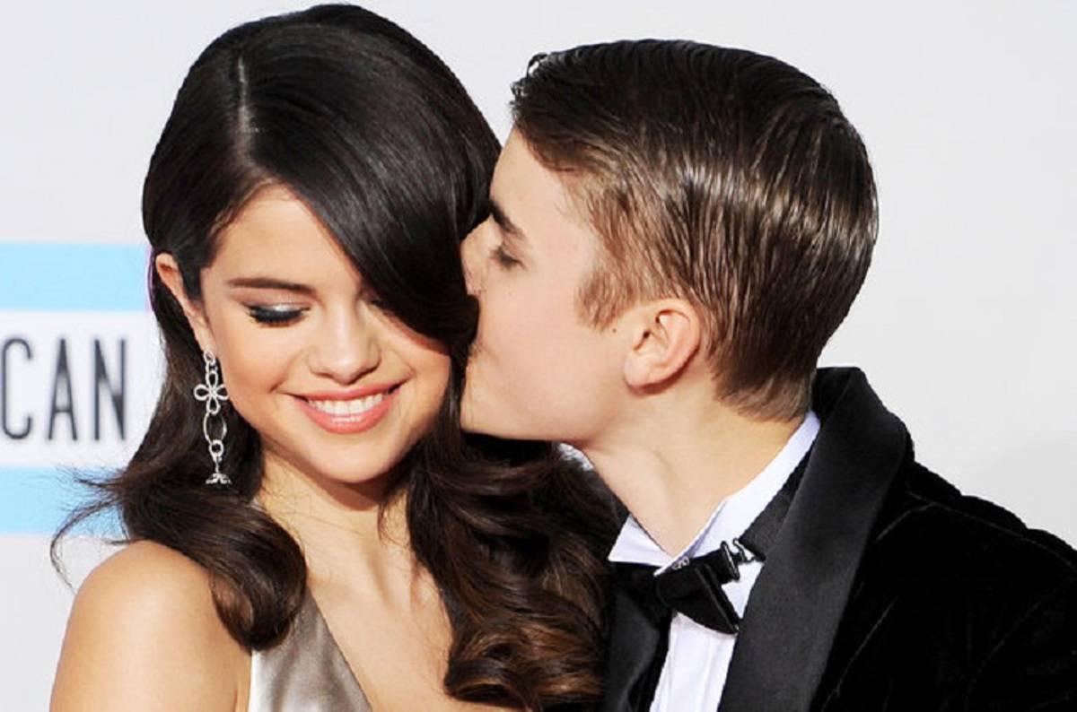 Selena Gomez e Justin Bieber proposta di matrimonio a Capodanno?
