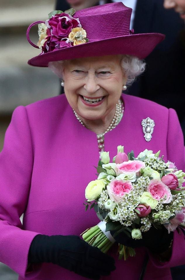 Trono di Inghilterra, la Regina Elisabetta abdicherà a fine anno?