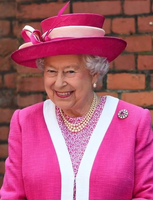 Elisabetta II, 65 anni fa veniva incoronata regina del Regno Unito