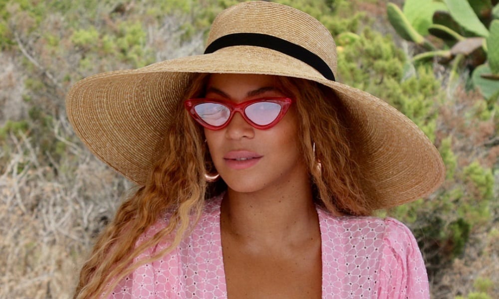Beyoncé è la donna più potente della musica mondiale: il gesto che ha commosso tutti