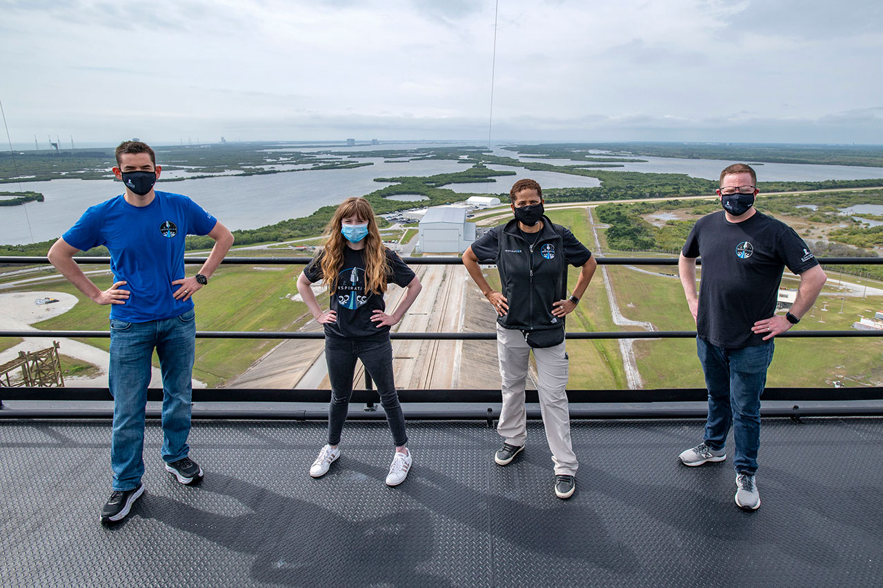 Turisti spaziali civili SpaceX