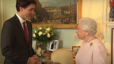 La regina Elisabetta incontra ustin Trudeau
