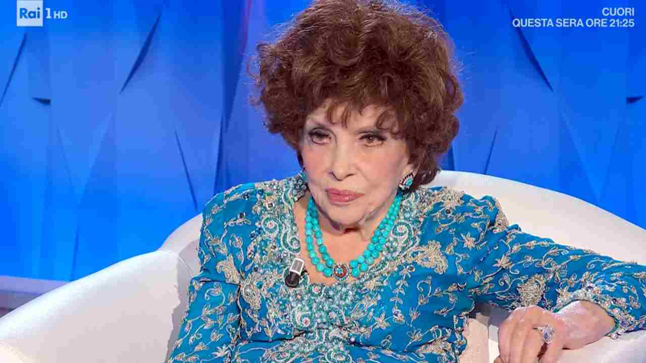 Gina Lollobrigida a Domenica in su Rai1 intervistata da Mara Venier, Roma, 21 novembre 2021. ANSA/ RAI1