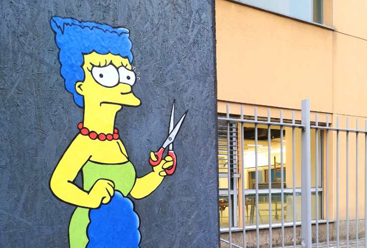 Marge Simpson The Cut