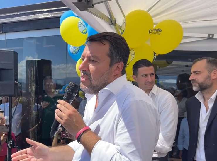 Il ministro delle Infrastrutture, Matteo Salvini, vuole fare il Ponte sullo Stretto di Messina
