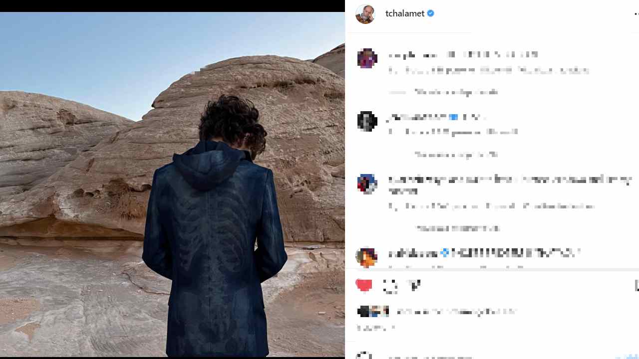 Timothée Chalamet in uno scatto inedito sul set di Dune - Parte 2 (Credits: Timothée Chalamet/ Instagram) - VelvetMag