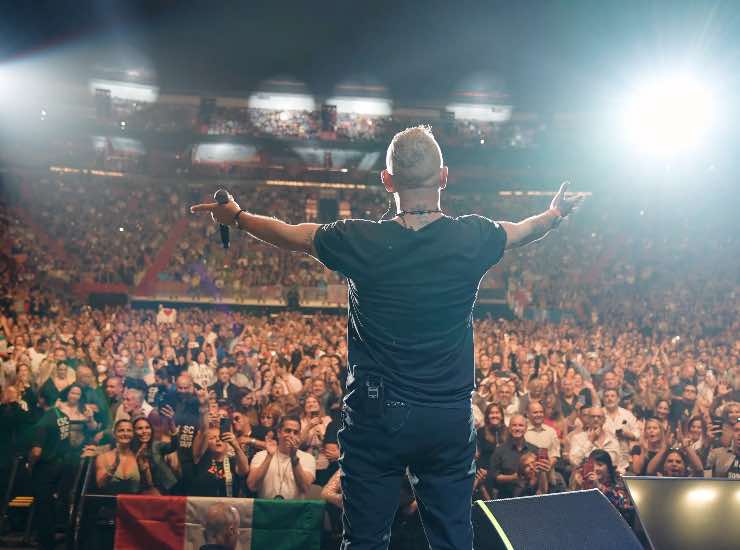 Eros Ramazzotti tour