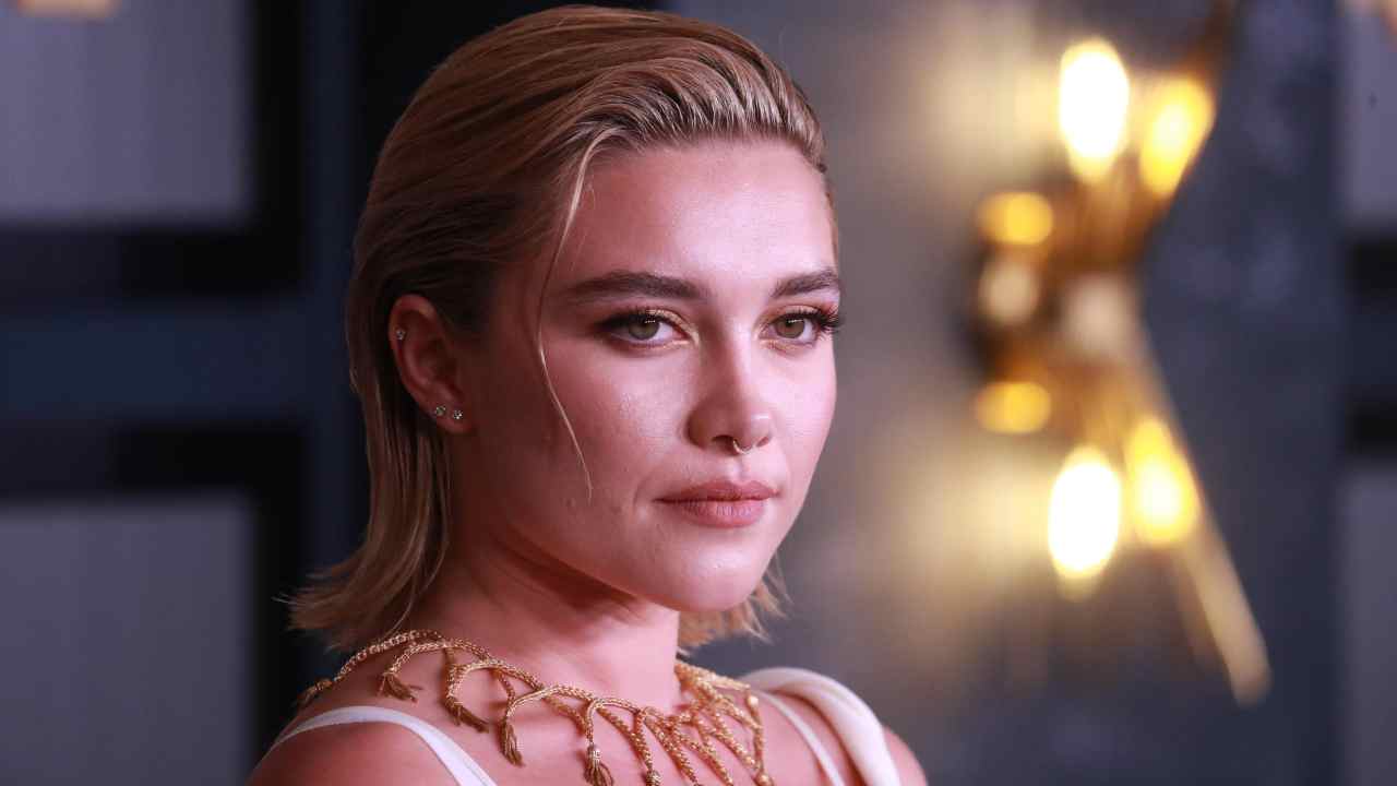 Florence Pugh sfila sul red carpet (Ph. ANSA) - VelvetMag