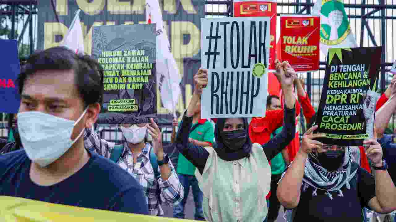La riforma del codice penale dell'Indonesia sta suscitando proteste nella capitale Giacarta