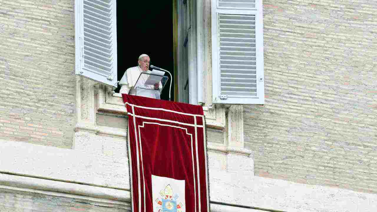 Angelus Papa Francesco 8 gennaio