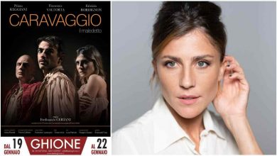 La locandina dello spettacolo "Caravaggio-il maledetto" (a sinistra), Francesca Valtorta, a destra (Credits: Paolo Palmieri) - VelvetMag