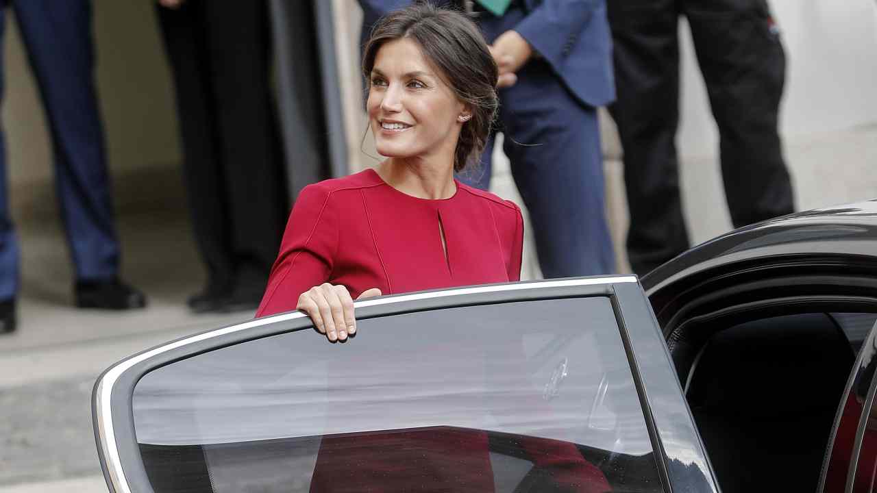 Il nuovo anello di Letizia di Spagna