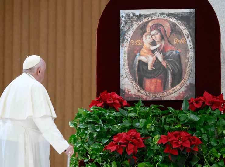 Papa Francesco rivolge una preghiera per l'Ucraina