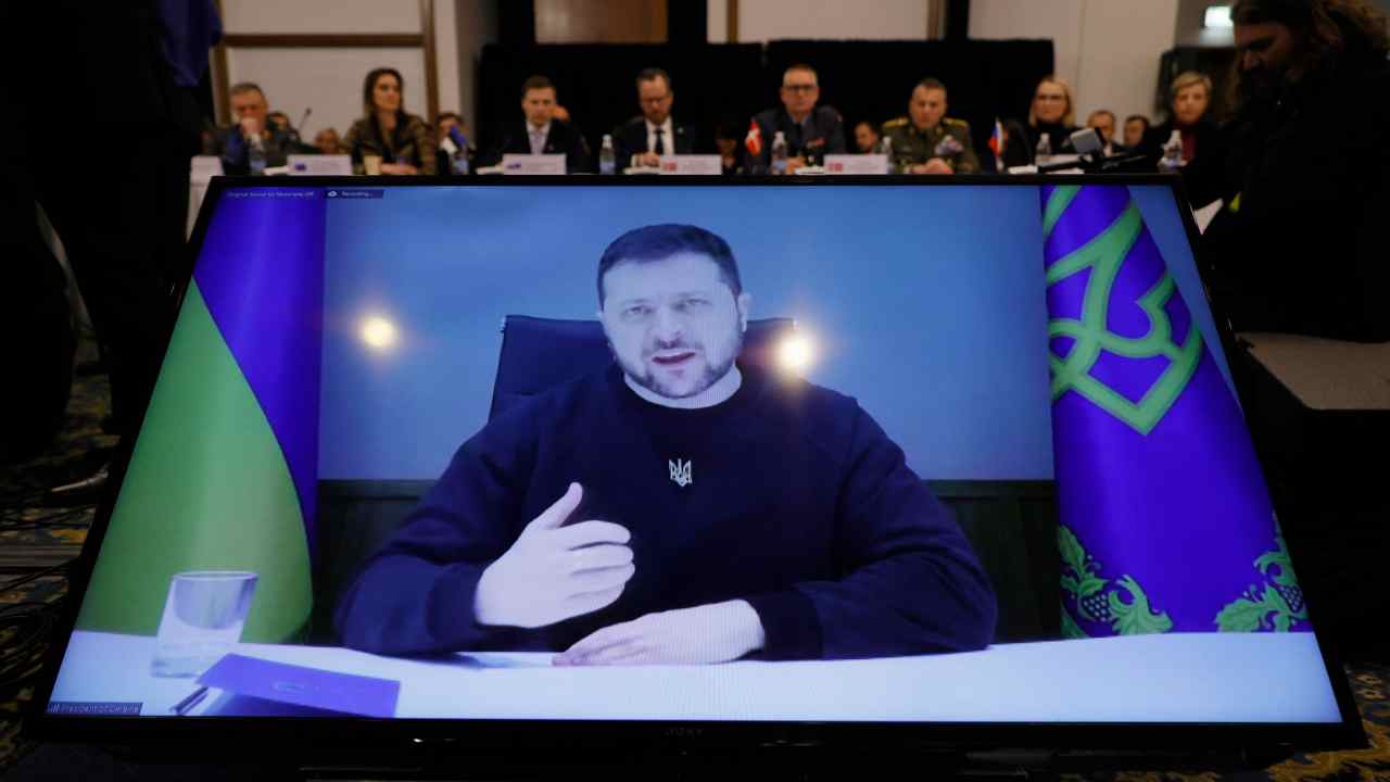 volodymyr zelensky ucraina dimissioni collaboratori