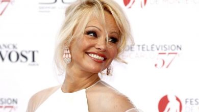 Pamela Anderson beauty