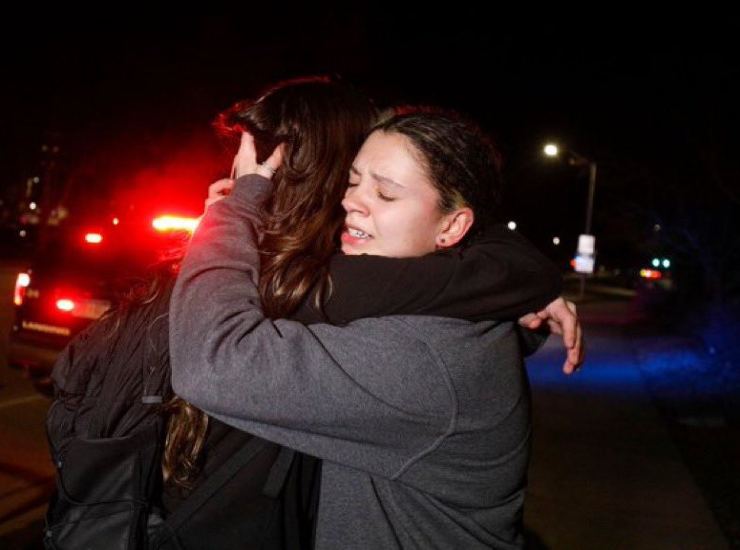 sparatoria ragazze università michigan