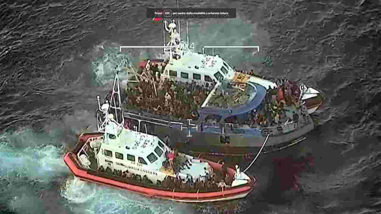salvataggio migranti guardia costiera