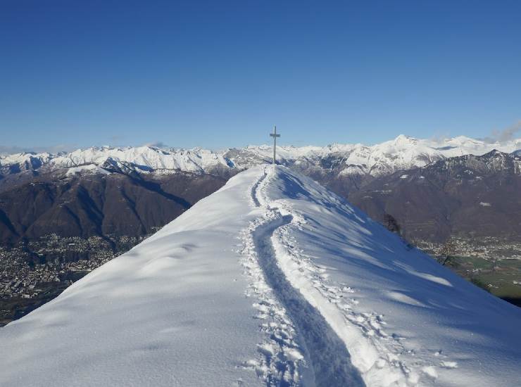 meteo nevicate alpi italia svizzera