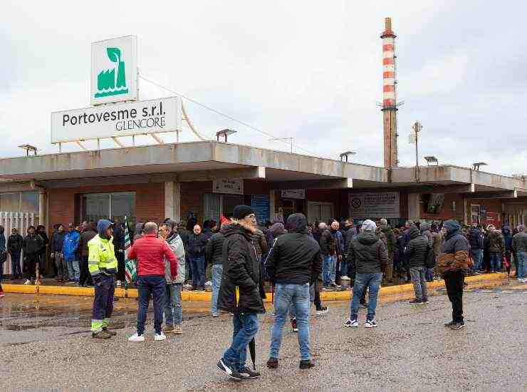 fabbrica portovesme sardegna