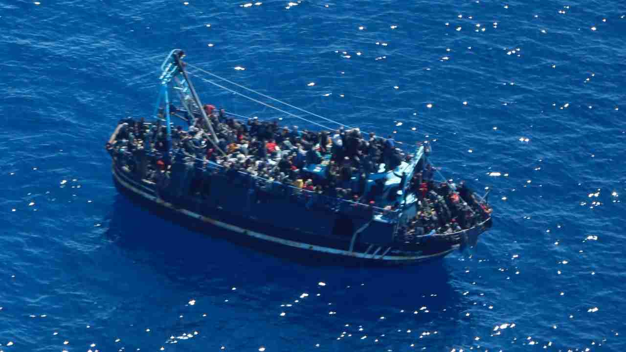 migranti lampedusa sbarchi naufragio