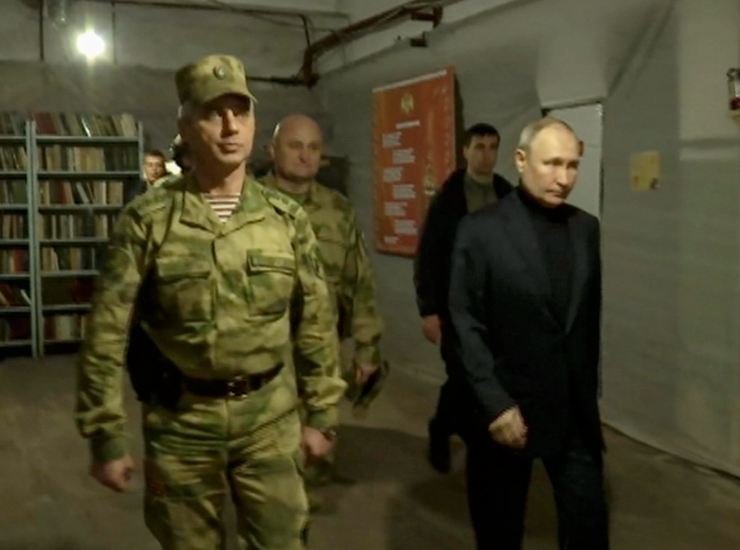 putin ucraina lugansk truppe