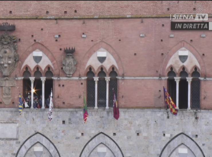 Screenshoot da Radio Siena TV - Estrazione 2 luglio 2023: Istrice, Drago, Torre e Chiocciola