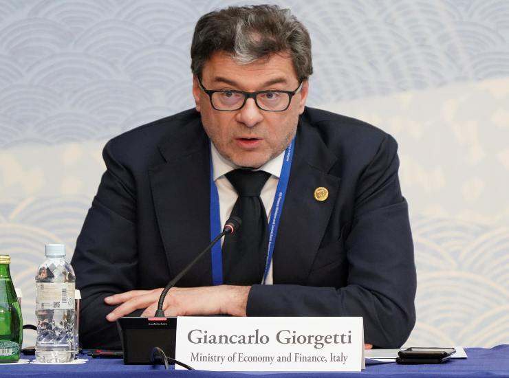 giancarlo giorgetti italia 