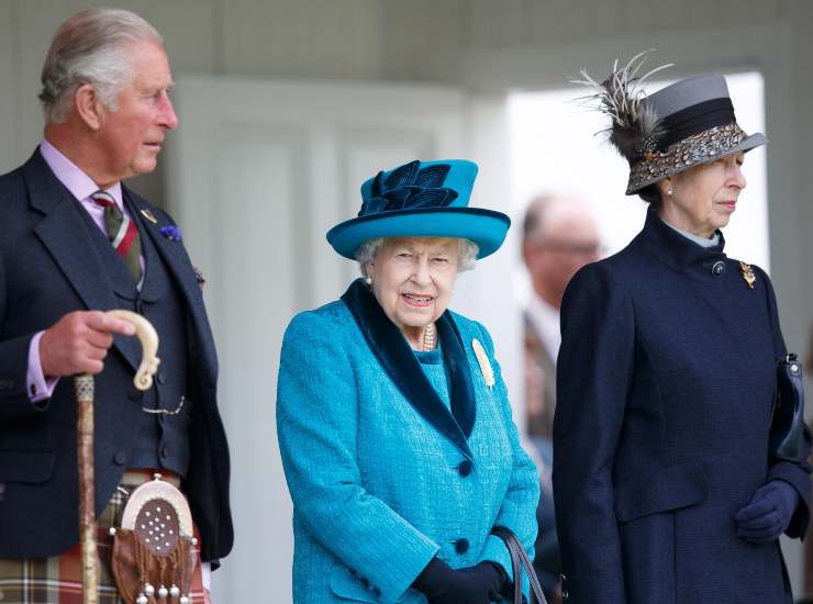 Principessa Anna e re Carlo III