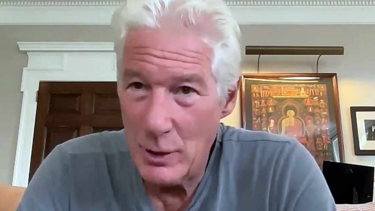 richard gere migranti grecia sommergibile titan