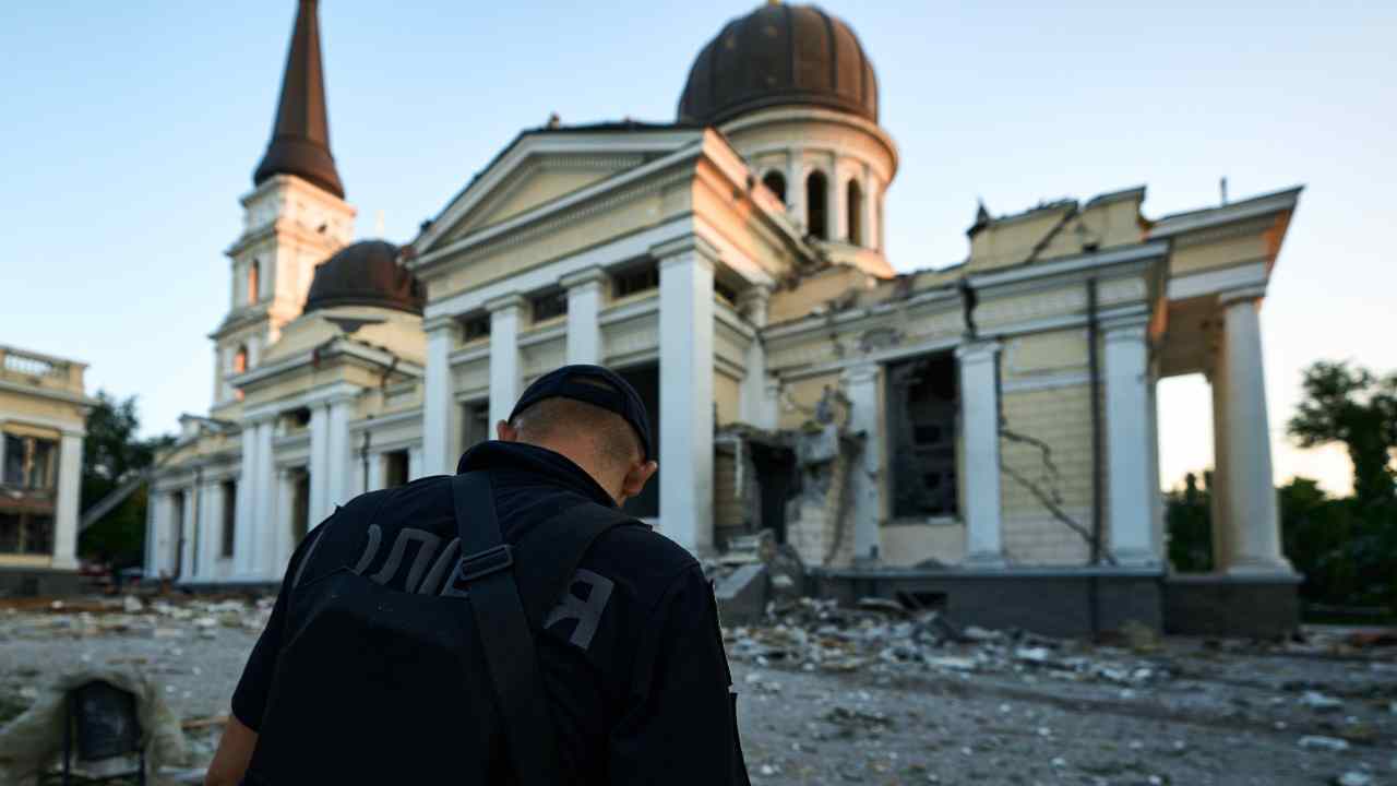 odessa ucraina cattedrale bombardata russia