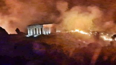 sicilia segesta tempio incendi