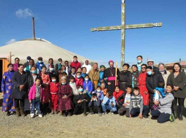 papa francesco mongolia cristiani
