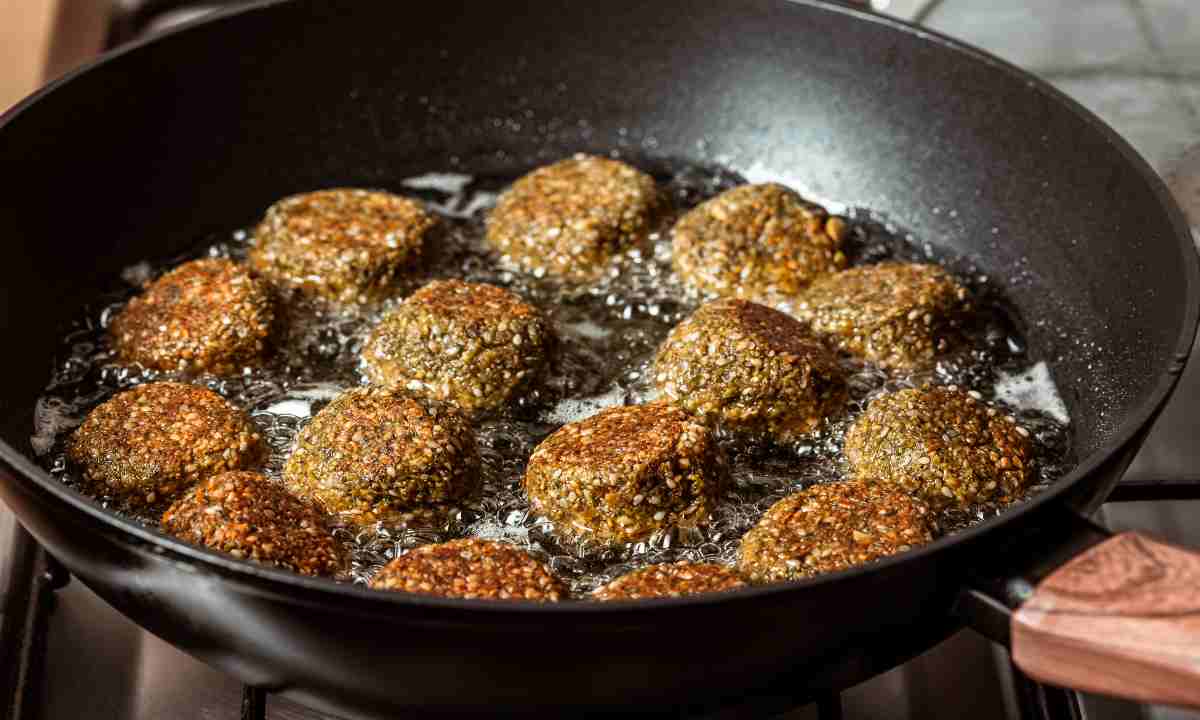 Polpette di melanzane e pomodori secchi in frittura