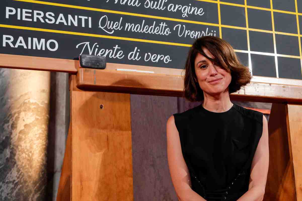 La scrittrice Veronica Raimo durante la serata finale della LXXVI edizione del Premio Strega, Roma, 7 Luglio 2022. Vincitrice con Niente di Vero