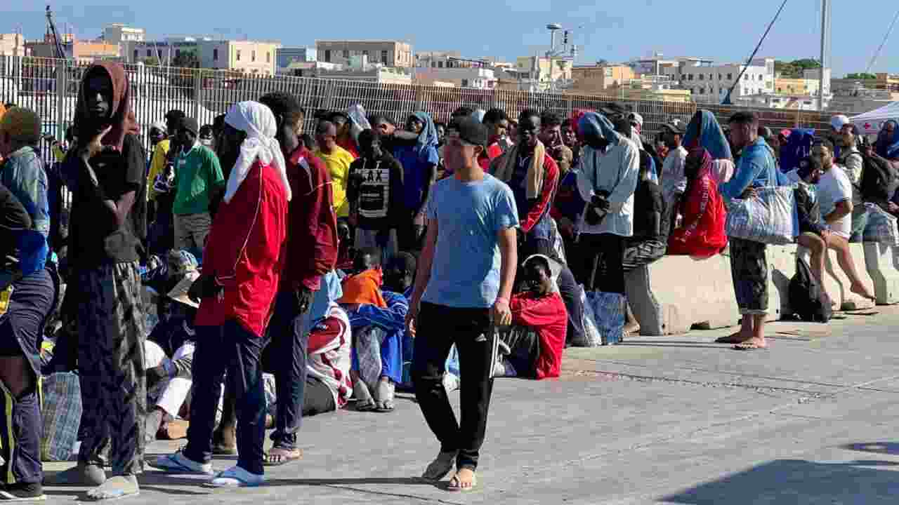 migranti sbarchi italia lampedusa