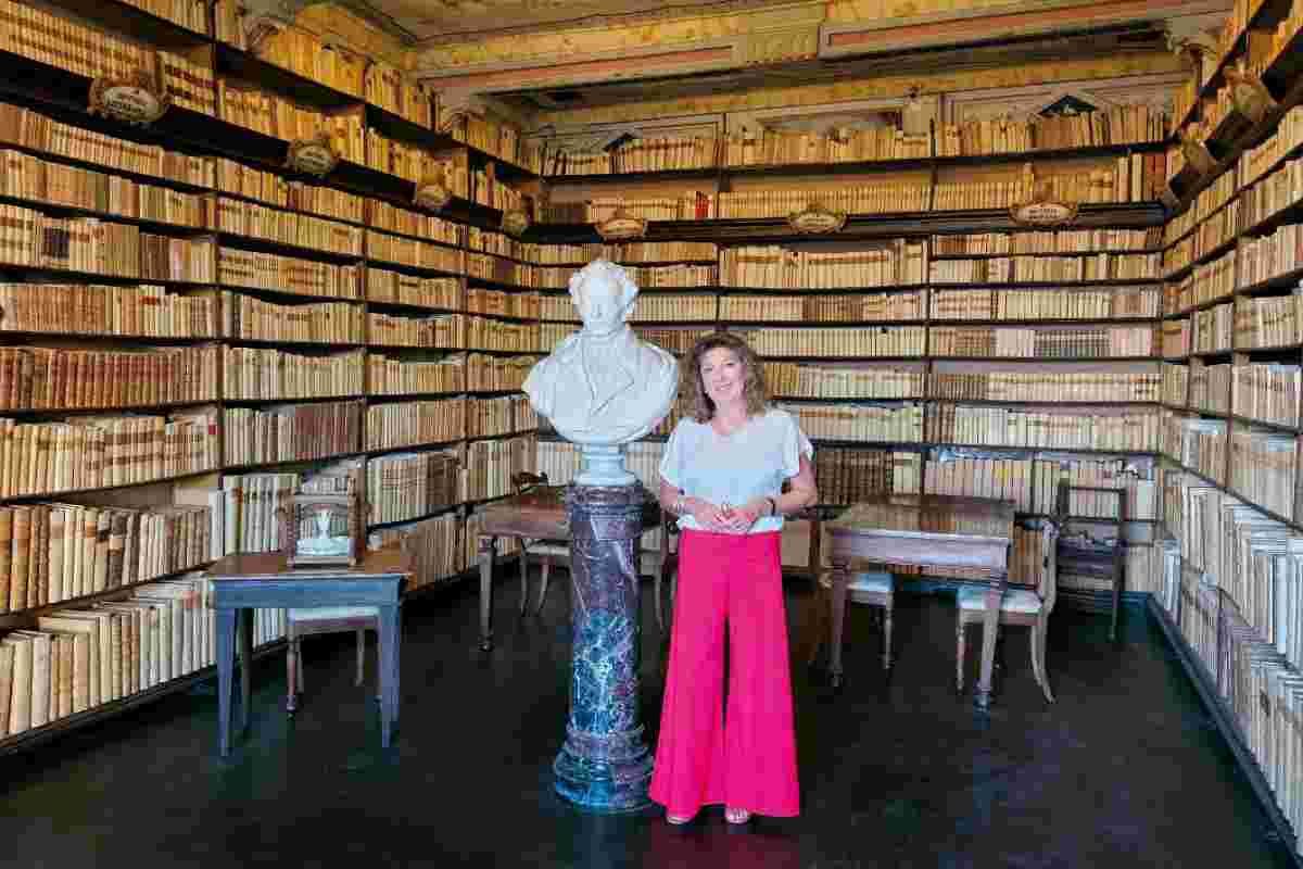 In purissimo azzurro, la mostra a Casa Leopardi