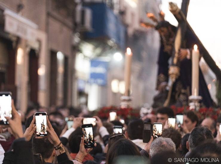 processione 2024 foto cellulari