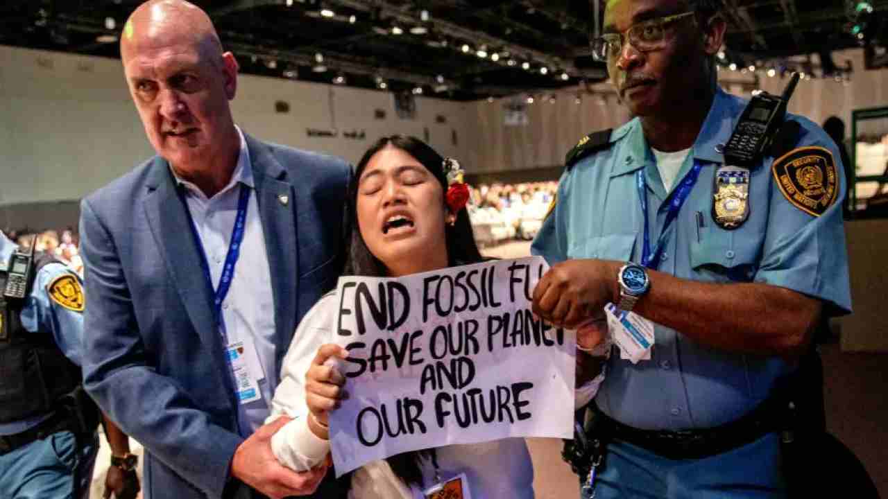 dubai cop28 proteste attivisti clima