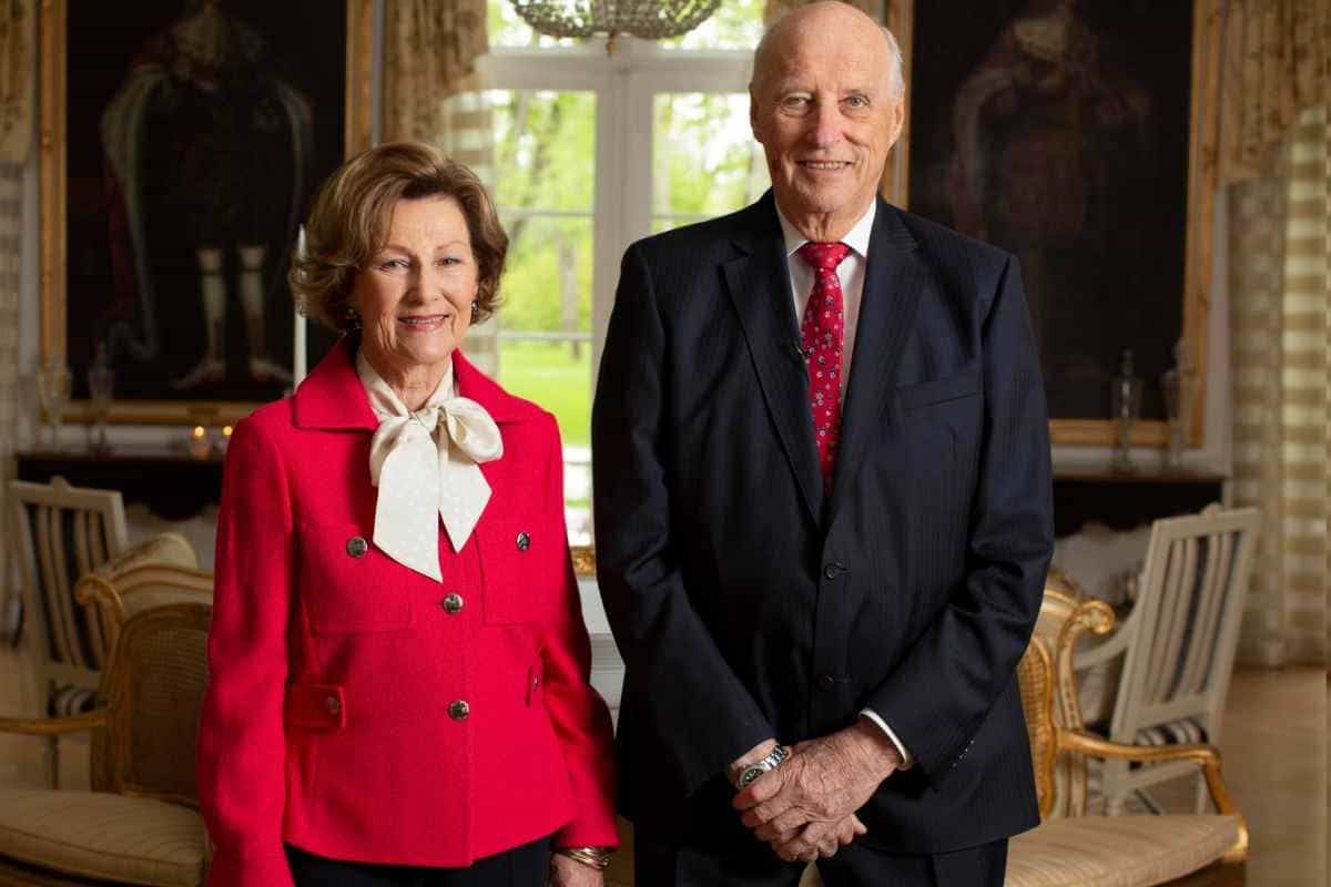 re Harald e regina Sonja di Norvegia