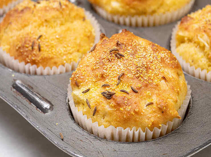 Muffin salati appena sfornati