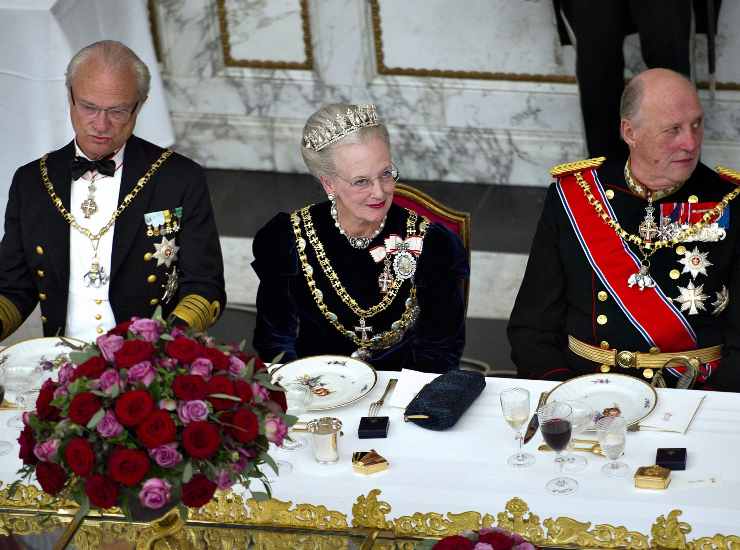 regina Margrethe di Danimarca con il re di Svezia ed il re di Norvegia