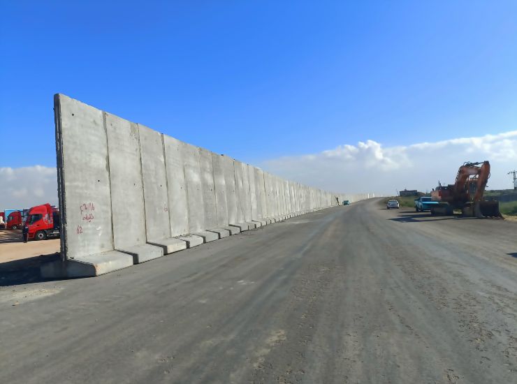 Rafah Egitto muro campo profughi palestinesi