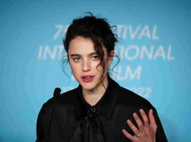 Amanda Knox, Margaret Qualley ha lasciato la serie Hulu