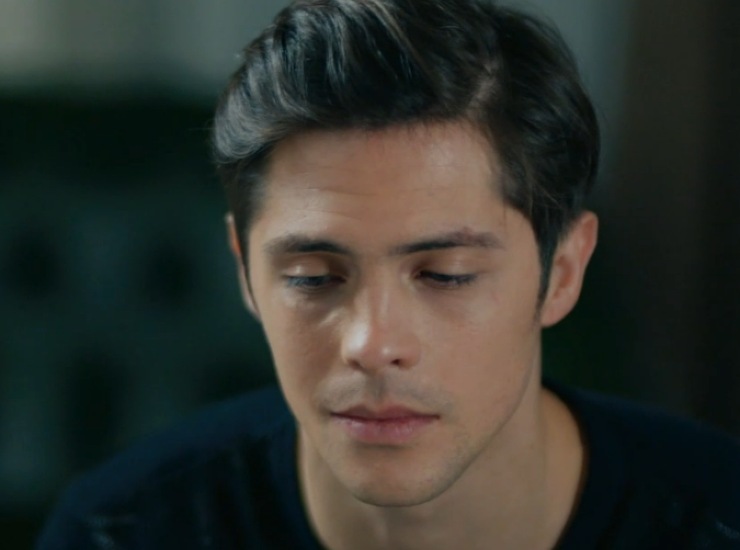 Endless Love Ozan gesto estremo